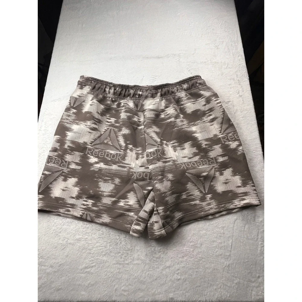 Reebok Training Shorts Mens XL Brown All Over Logo Print REM251SH07 Athletic